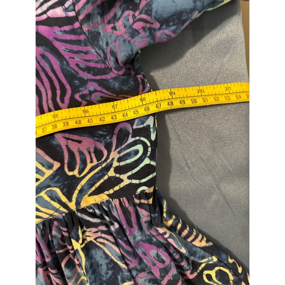 Far Away Blue & Purple Short Sleeve Hawaiian Dress‎ Medium Preowned - Picture 7 of 9